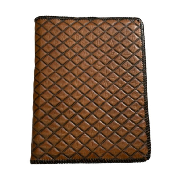 Luxury Hand Quilted Leather Journal/Diary Set - Picture 3 of 9